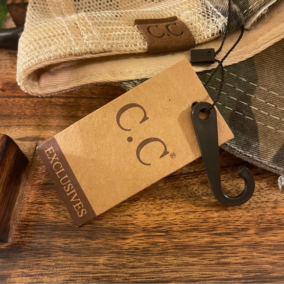 C. C Gray Camouflage Ponytail Hat NWT - Picture 3 of 3